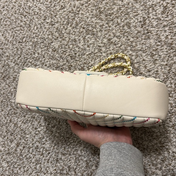 KARL LAGERFELD PARIS Agyness Chevron Chain Shoulder Bag - Picture 6 of 12